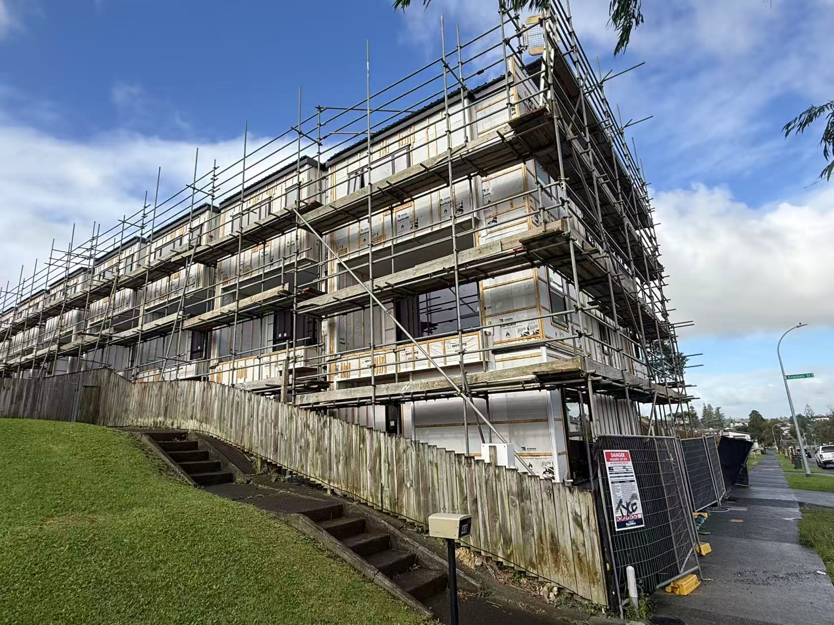 Slide 1 for Contemporary Townhouses